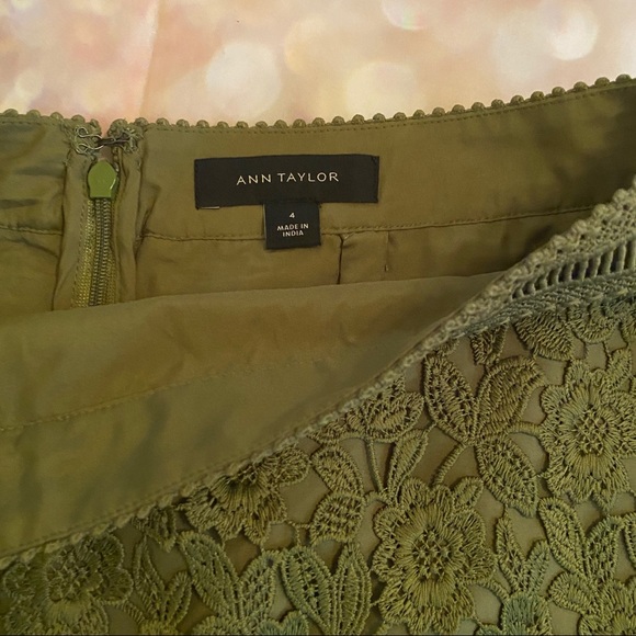 Ann Taylor Green Floral Lace Pencil Skirt Sz 4 - Picture 8 of 10